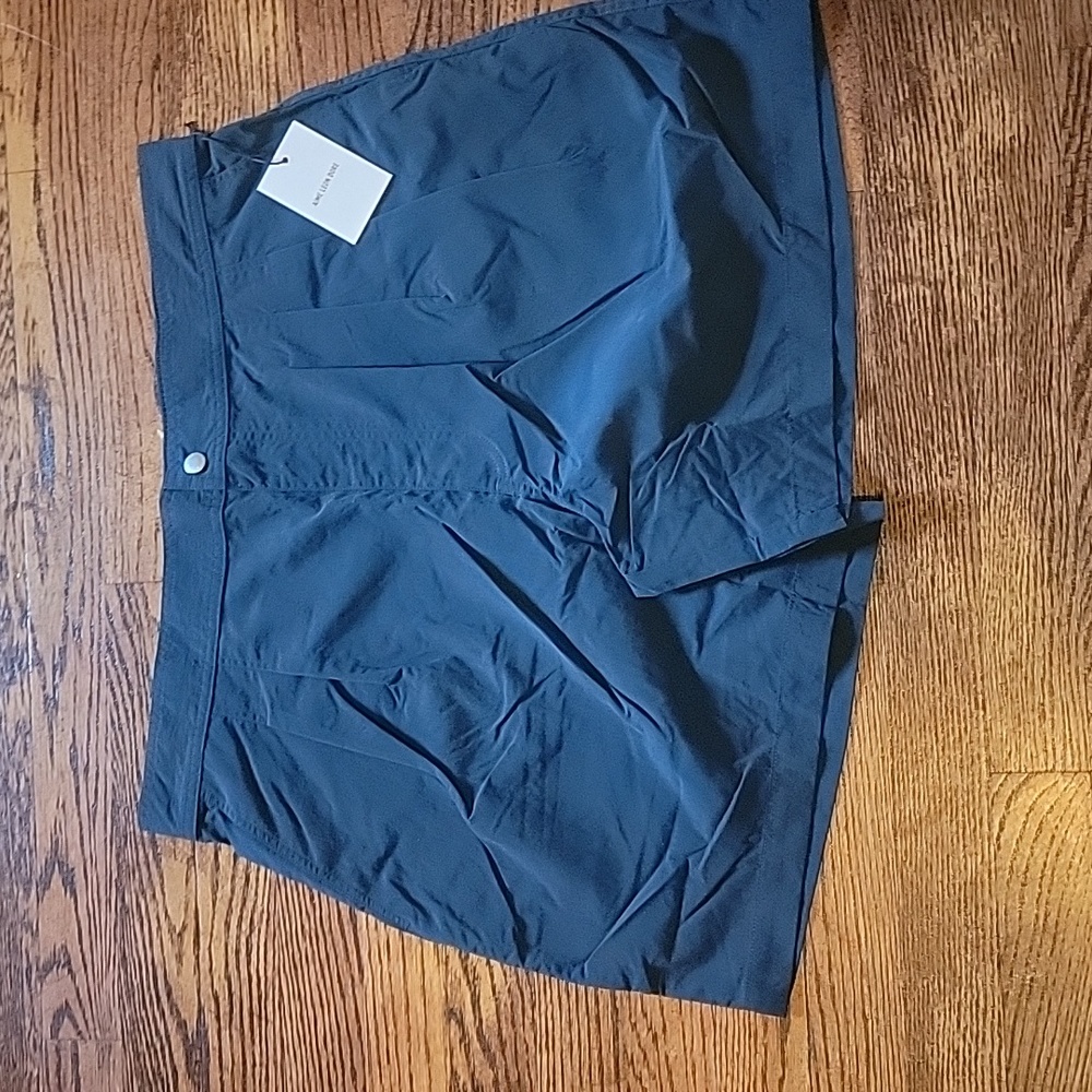 AIME LEON DORE Pleated Shorts